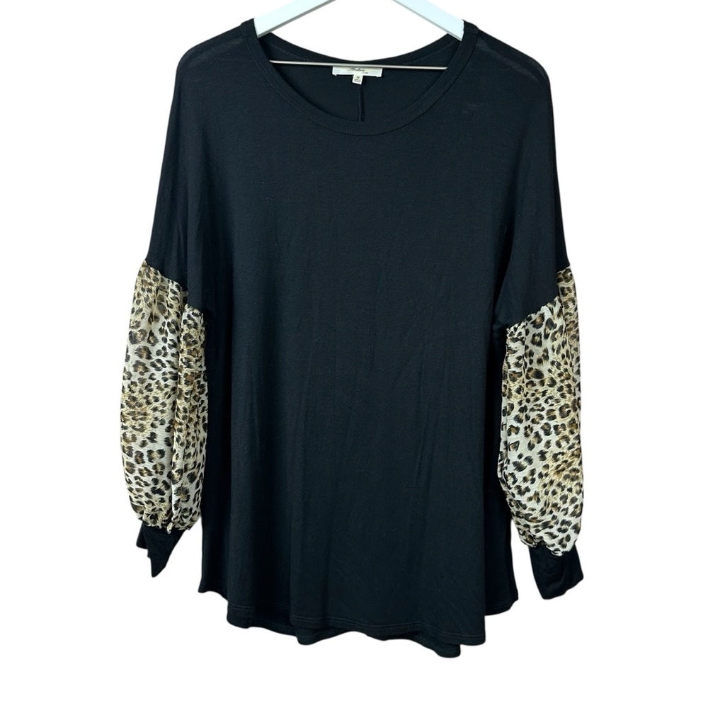 Andree By Unit Black Top Leopard Print Sleeves Women Sz M